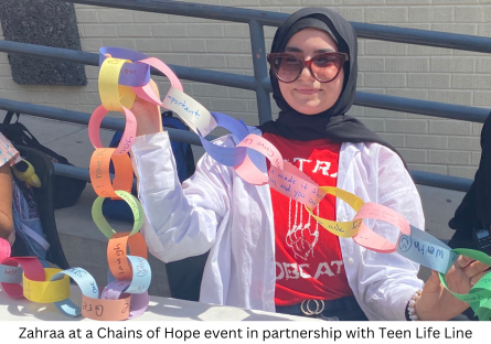 Phoenix College and Central High School student Zahraa Alfatlawi organized a Chains of Hope event with Teen Life Line
