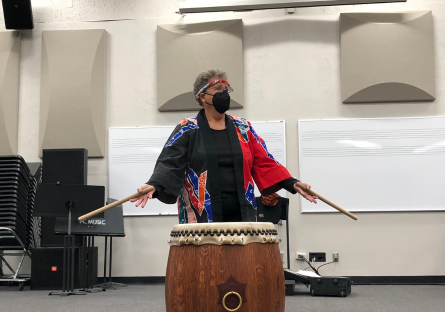 Mindfulness teacher and Taiko drummer Holly Cluff instructing Phoenix College painting students in TaikoMIND